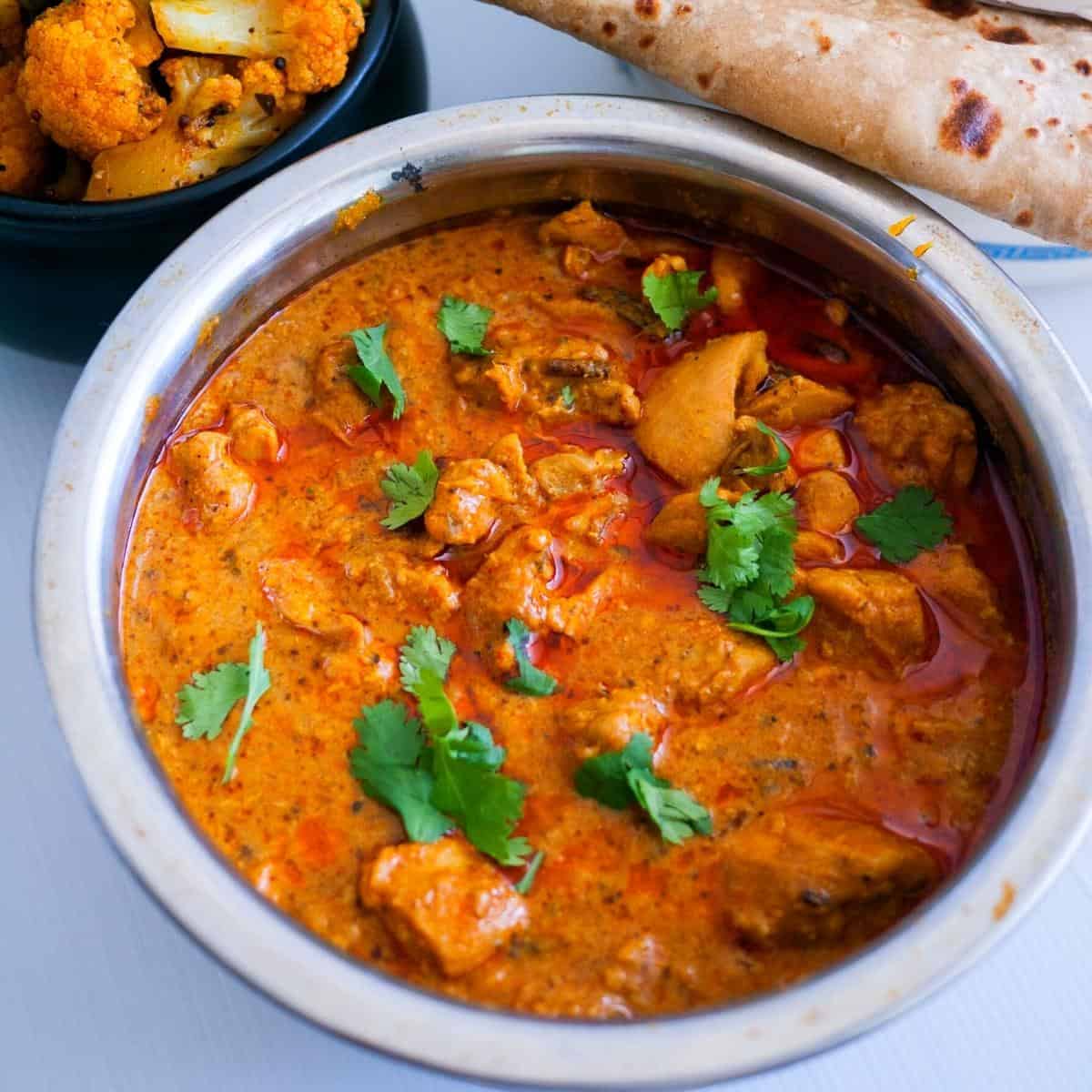 Easy Chicken Curry Recipe with 6 ingredients1